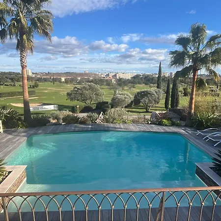 Апартаменты Le Repere Des Golfeurs - Piscine & Clim